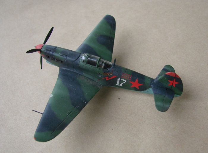 Yakovlev Yak-9early, Valom, 1/72 DSC01989