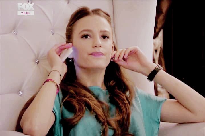 Serenay Sarikaya/სერენაი სარიკაია #24 - Page 41 Image