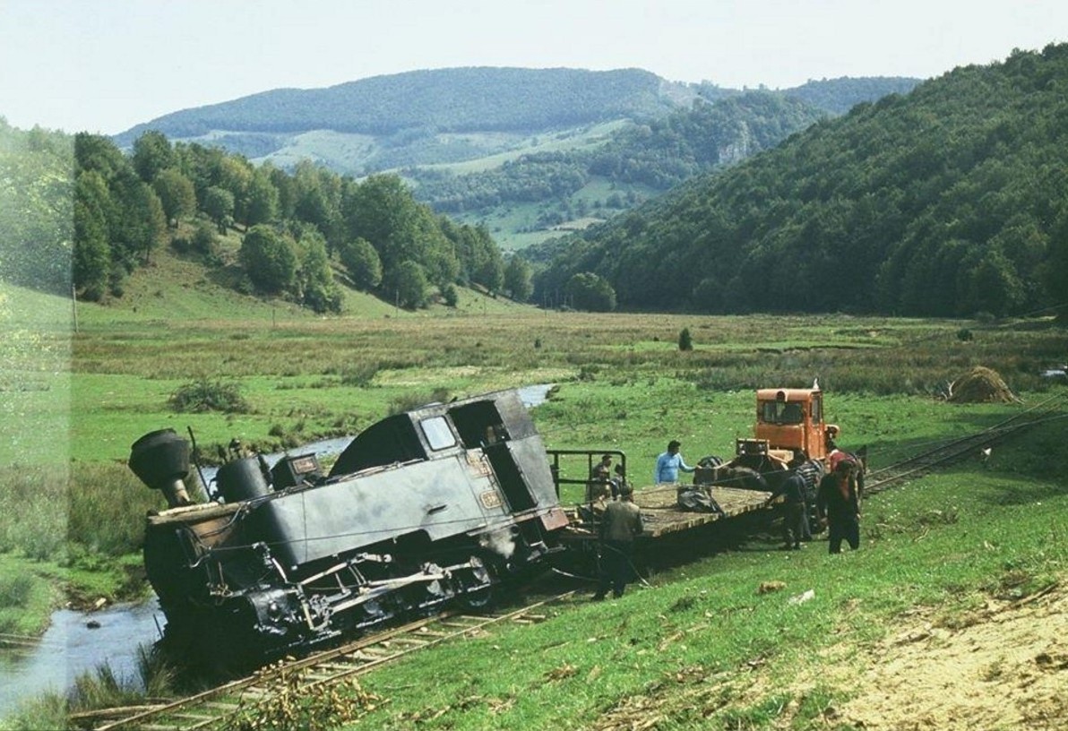 Mocăniţa de pe Valea Finişului, judeţul Bihor Image