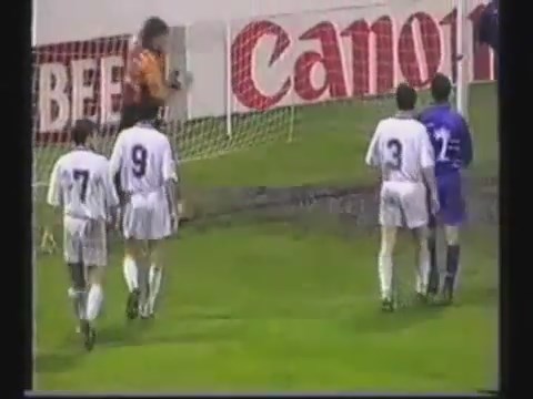 Champions League 1995/1996 - Grupo D - J4 - Ferencvaros Vs. Real Madrid (360p) (Húngaro) Image