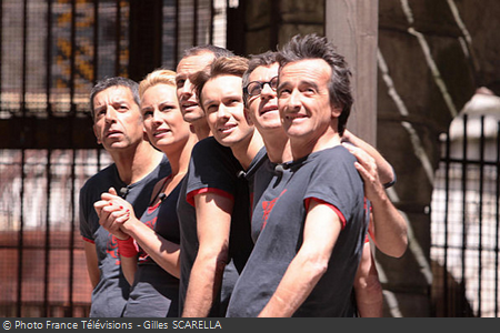 RÉACTIONS > Fort Boyard 2011-04 - Équipe Spéciale animateurs de France Télévisions (23/07/2011) Fortboyard2011_equipe4