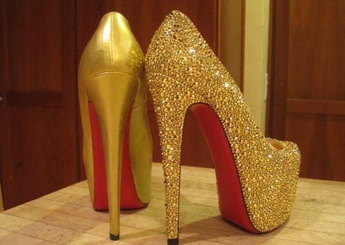     Amazing-fashion-gold-golden-heels-Favim.com-446730