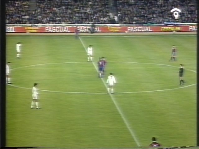 Liga 1992/1993 - J20 - Real Madrid Vs. F.C. Barcelona (480p) (Valenciano) Image