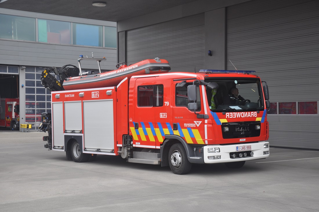 Brandweer Antwerpen - Page 6 DSC_2216_1