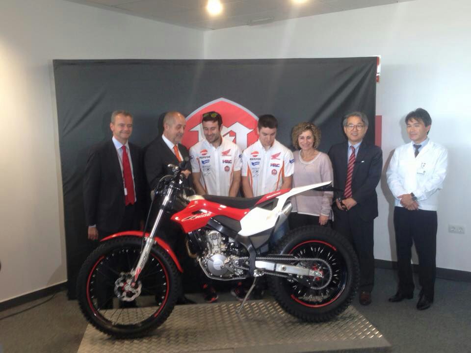 Montesa 4ride.... la anti KTM FreeRide??? 4_ride_pesentaci_n