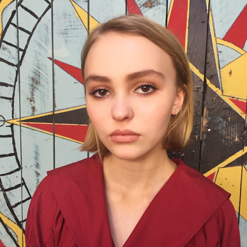 LILY-ROSE PARADIS DEPP sur Instagram - Page 8 Tumblr_nn1pi01_SEO1rp7y3ro1_500