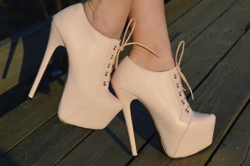 fashion shoes boots, high heels 2014 Beautiful-cute-fashion-girl-Favim.com-514125