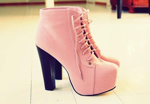 Shoes teens Beautiful-fashion-girl-high-heels-Favim.com-756837