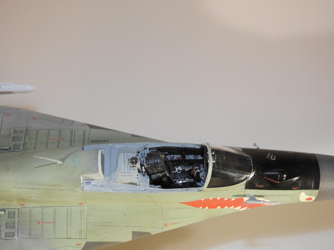 MIG-29A, Eduard, 1/48 -klar DSCN6604