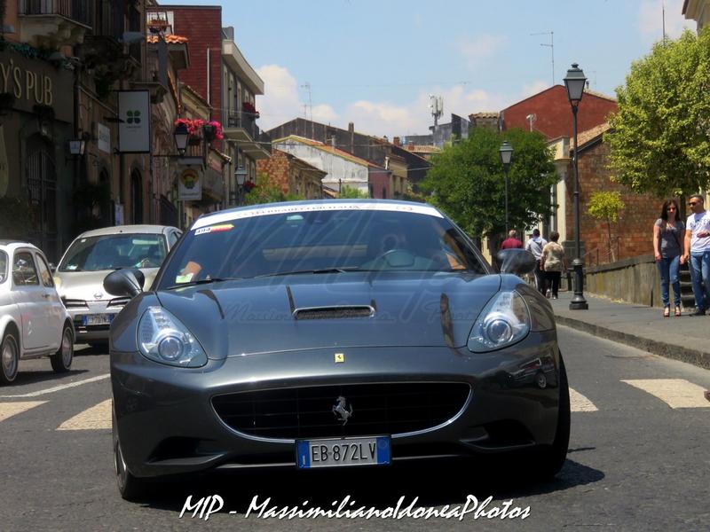 Giro di Sicilia 2017 Ferrari_California_4.3_460cv_10_EB872_LV_16.000_-_09-04-2016