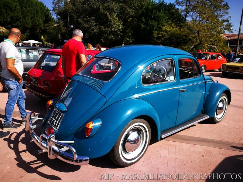 Passeggiata d'Autunno, Pedara (CT) Volkswagen_Maggiolino_1.2_64_CT111731_3