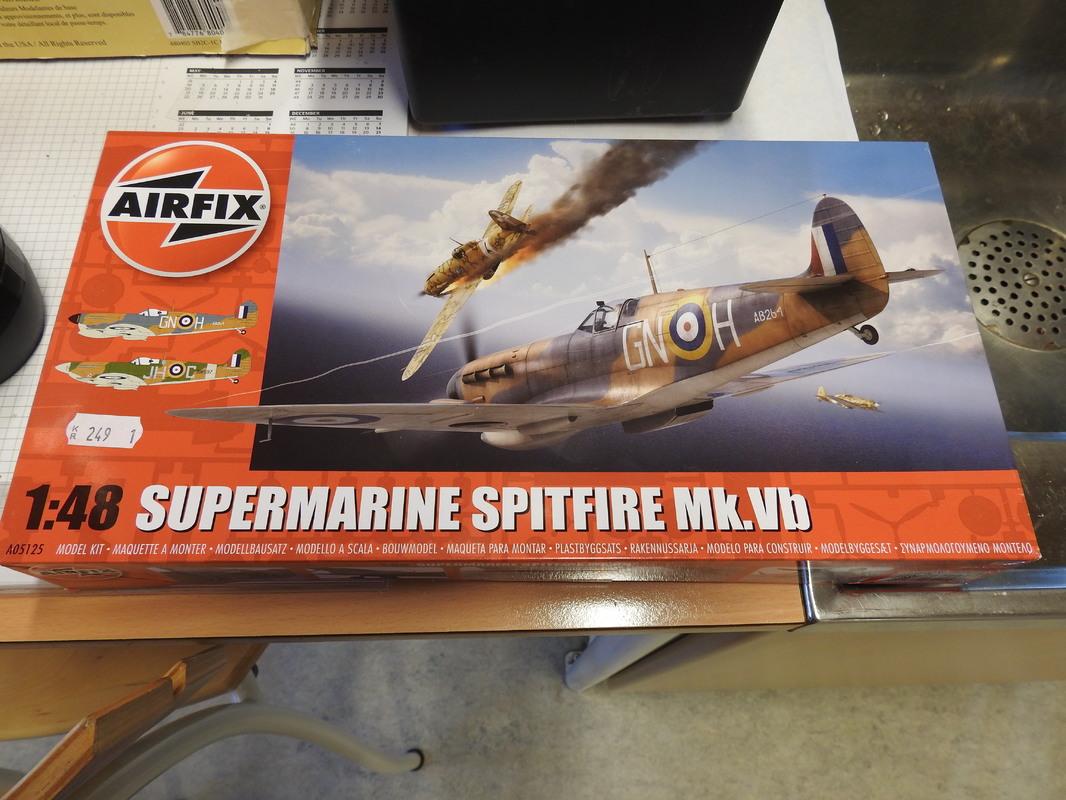 Spitfire MkVb Airfix 1/48 DSCN4465