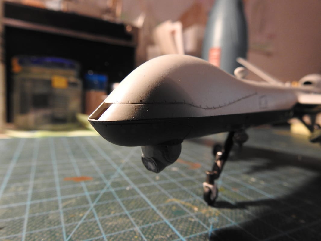 Revell MQ-9 Reaper 1/48 - Sida 3 DSCN0670