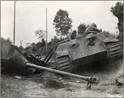 Decapitated tanks Pz5a