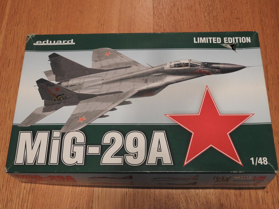 MIG-29A, Eduard, 1/48 -klar DSCN6133