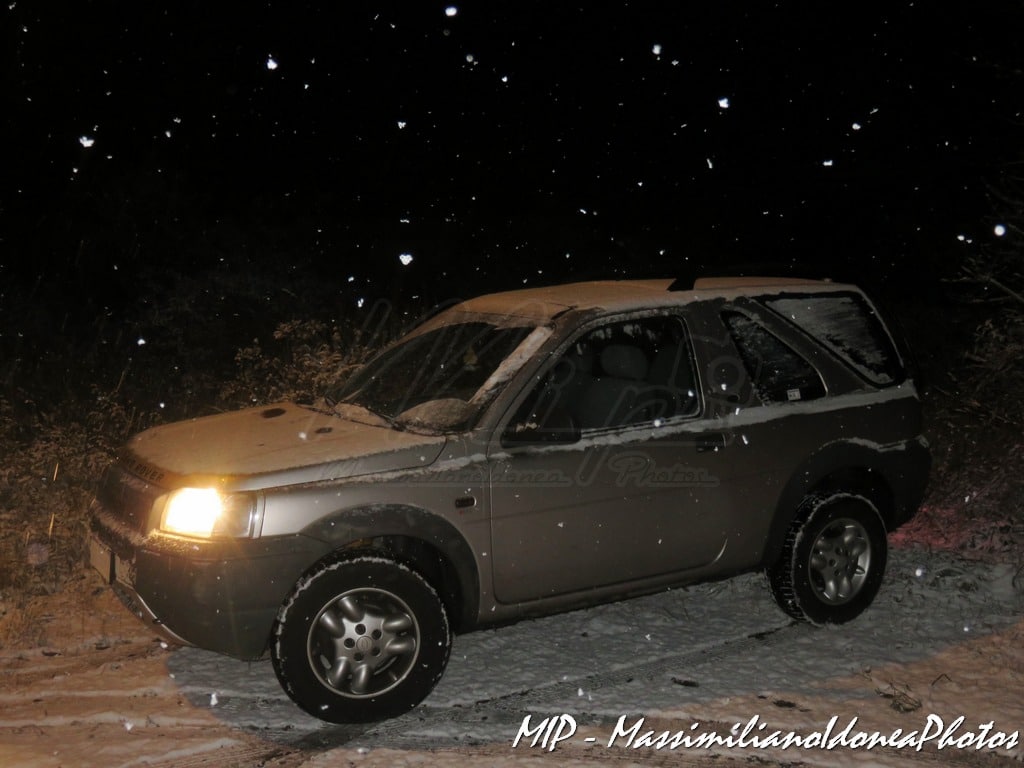 Auto di casa Enea - Pagina 19 Land_Rover_Freelander_Td4_2_0_112cv_01_ZA215_MC