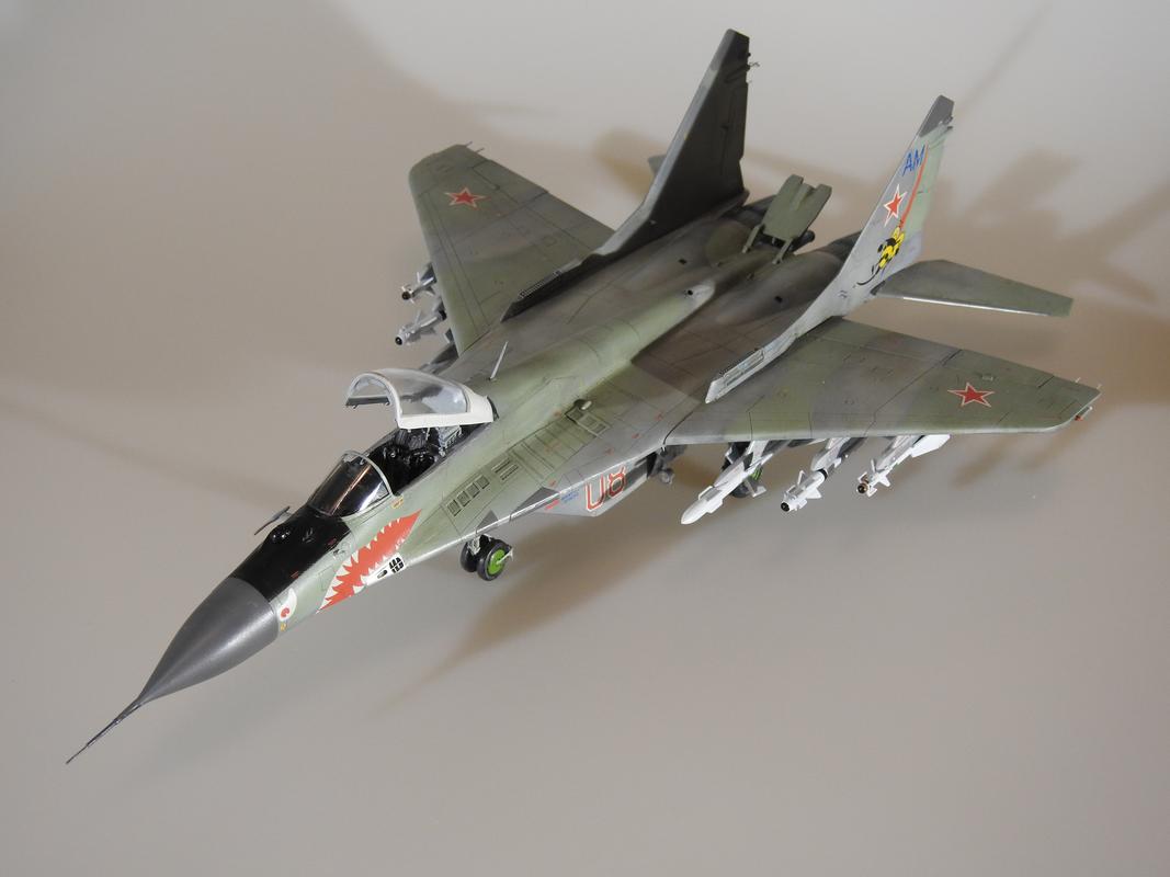 MIG-29A, Eduard, 1/48 -klar DSCN6583