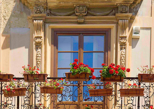 Cvjetni balkoni - Page 6 Architecture-balcony-beautiful-city-Favim.com-3264696