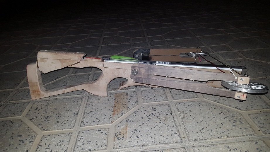 how made homemade (reverse) crossbow ? - Page 3 C_12_