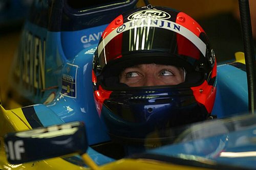 Test's sessions 2000-2017 (Was : Test sessons) - Page 20 T_2002_silverstone_oliver_gavin_renault_r202_02