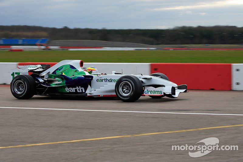 Test's sessions 2000-2017 (Was : Test sessons) - Page 20 Test_2008_silverstone_mike_conway_honda_ra108_07