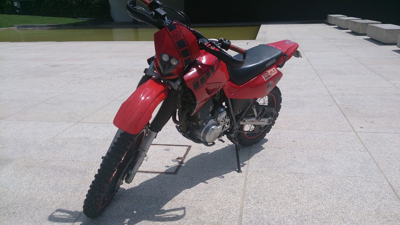 [VENDO] XT 600E Vermelha Ferrari (versão Rally RIde) - Página 11 DSC_0459