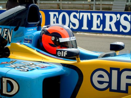 Test's sessions 2000-2017 (Was : Test sessons) - Page 20 T_2002_silverstone_oliver_gavin_renault_r202_01