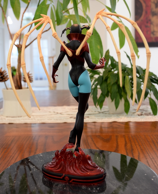 Cover Girls of the DC Universe - Red Lantern Bleez Statue  Rl3