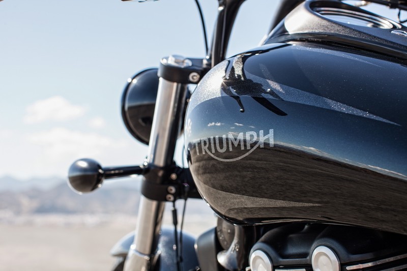 Triumph Thunderbird Nightstorm Triumph_Thunderbird_Nightstorm00003