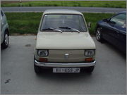 Polski fiat 126p 77' P5080106