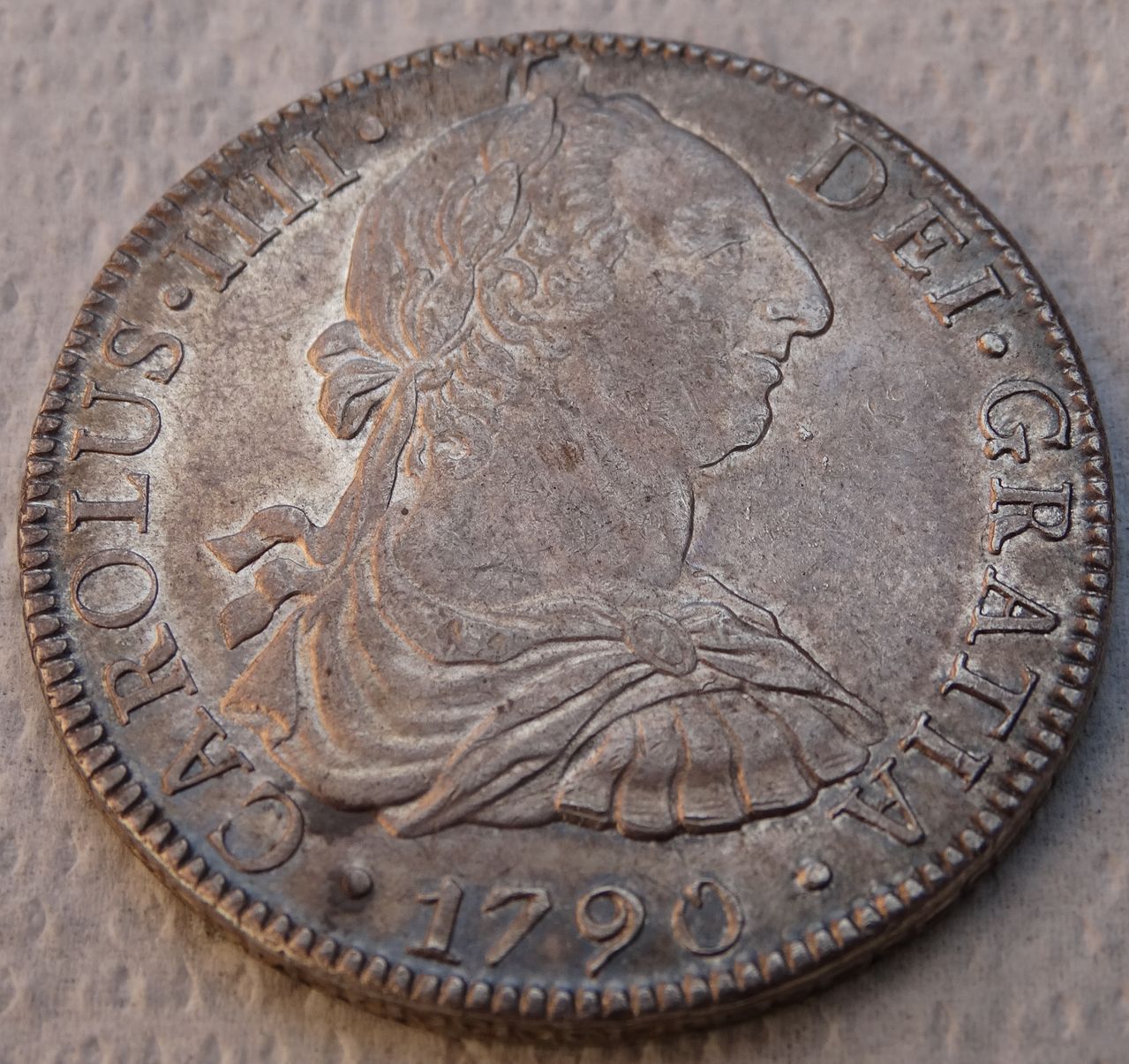 8 reales 1790. Carlos IV (Busto Carlos III ordinal IIII). Méjico  DSC04423