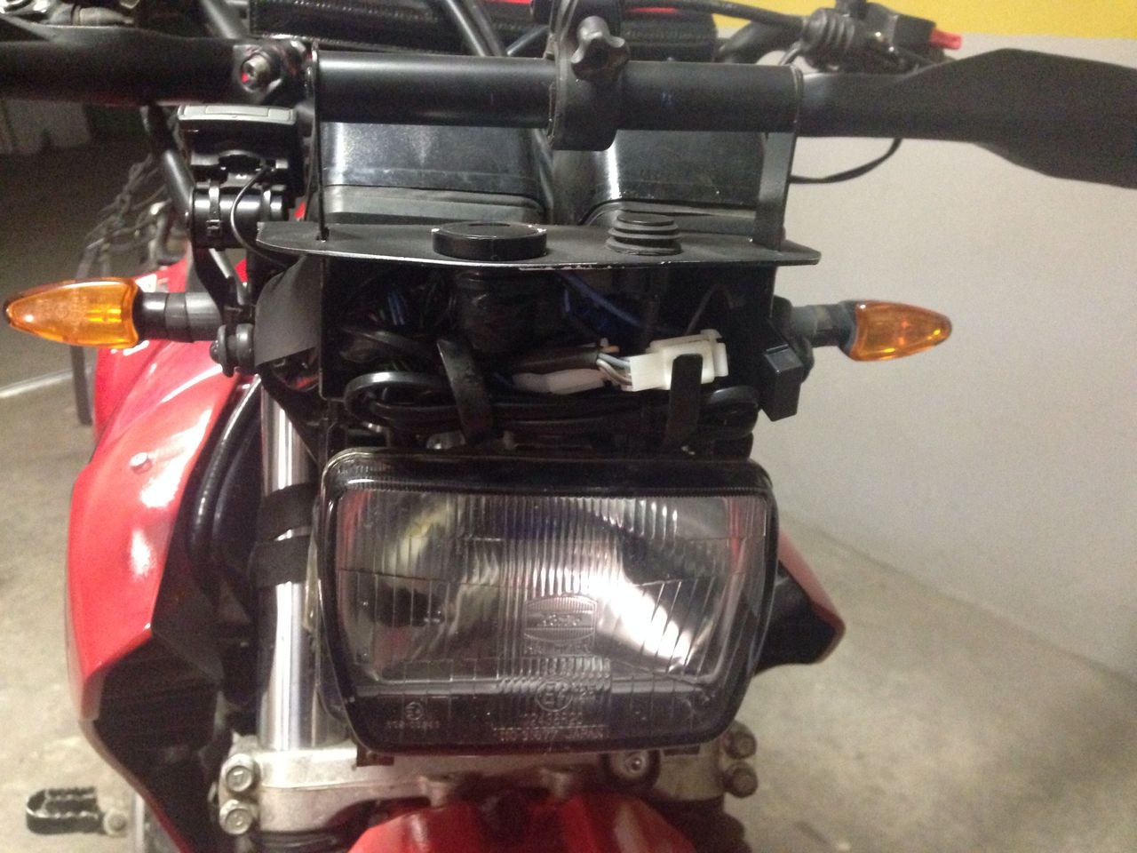 [VENDO] XT 600E Vermelha Ferrari (versão Rally RIde) - Página 3 Image