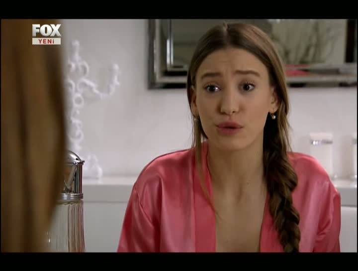 serenay sarikaya / სერენეი სარიკაია #6 - Page 14 CcUjK