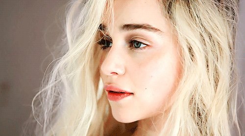 Les femmes de vos rêves.  Actrice-daenerys-emilia-clarke-game-of-thrones-Favim.com-2645017