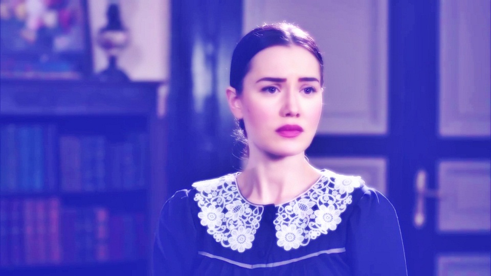 ფაჰრიე ევჯენი / Fahriye Evcen #2 - Page 9 Iu_mp4_000052931