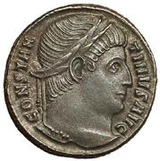AE3 de Constantino I Magno. D N CONSTANTINI MAX AVG - VOT / XX. Roma. IMG_5249