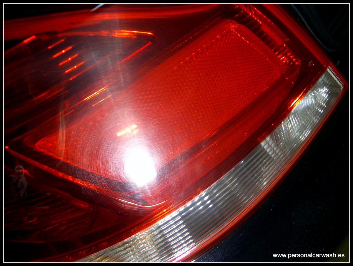 Detallado exterior Opel Insignia 2.0Turbo Opel_Insignia_2_0_T_060