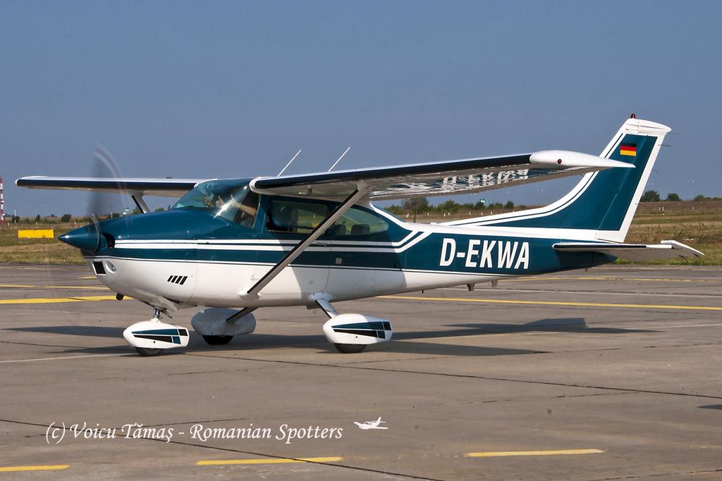 Aeroportul Arad - August 2018   DSC_0185sa1200viv2