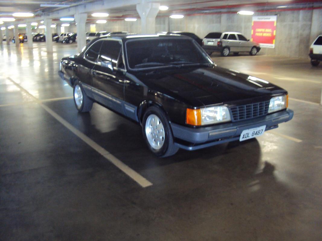 Diplomata Coupe 1988 - 250S Image