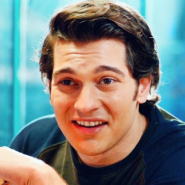 cagatay - Cagatay ulusoy/ ჩაათაი ულუსოი #2 - Page 9 Lzds_Ny205_Wo