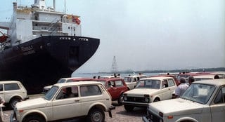 avvistamenti auto storiche - Pagina 35 Lada_Br