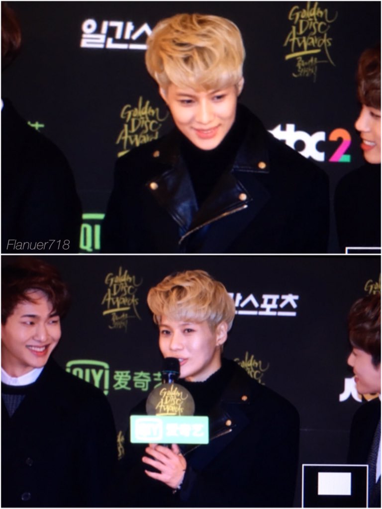 160121 Taemin @ 30th Golden Disc Awards CZPLg_LMWc_AEDd5_H_jpg_orig