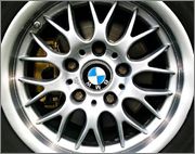 3D STIKERI  I PRIVESCI , ZA FELNE, ZNAKOVE.... - Page 2 Bmw