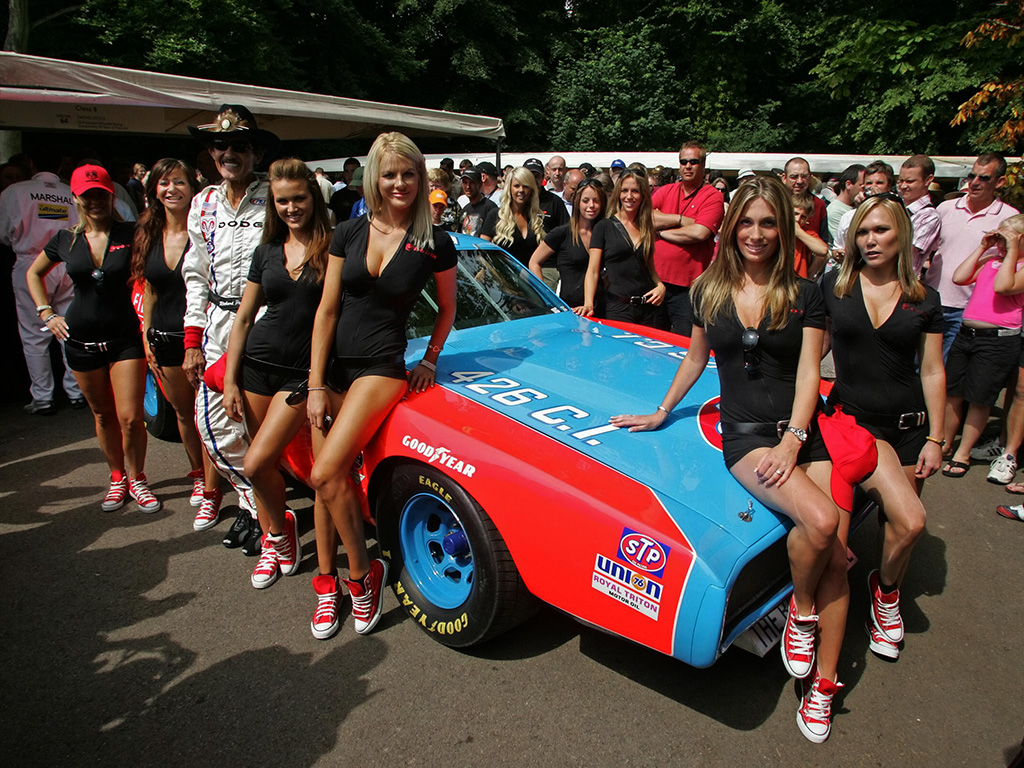 1972 Dodge Charger NASCAR Race Car Girls And The