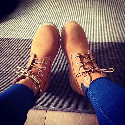 shoes lovely  Brown-fashion-shoes-timberlands-Favim.com-1194369