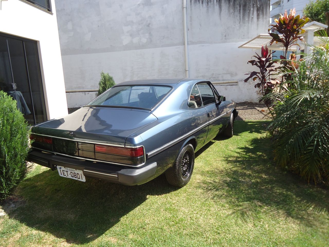 Opala Comodoro 88 coupe - Reforma - Página 5 DSC03055