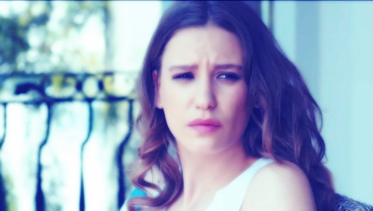 Serenay Sarikaya/სერენაი სარიკაია #22 - Page 27 852