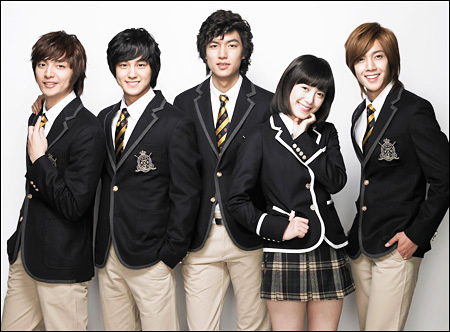 Boys Over Flowers . Bãieţi de bani gata (2009) 090210_p14_boys_1