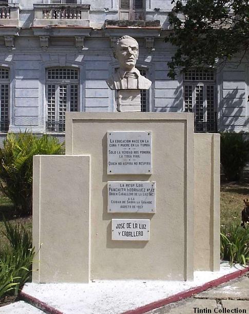  Monumento dedicado a Don José de la Luz y Caballero Tt-jose_de_la_luz-caballero
