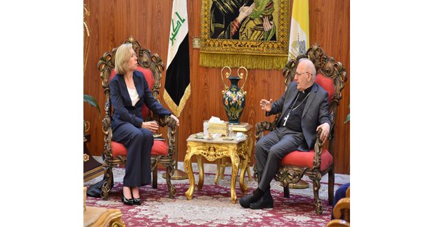 سفيرة استراليا لدى الحكومة العراقية تزور البطريركية 111211111-640x330